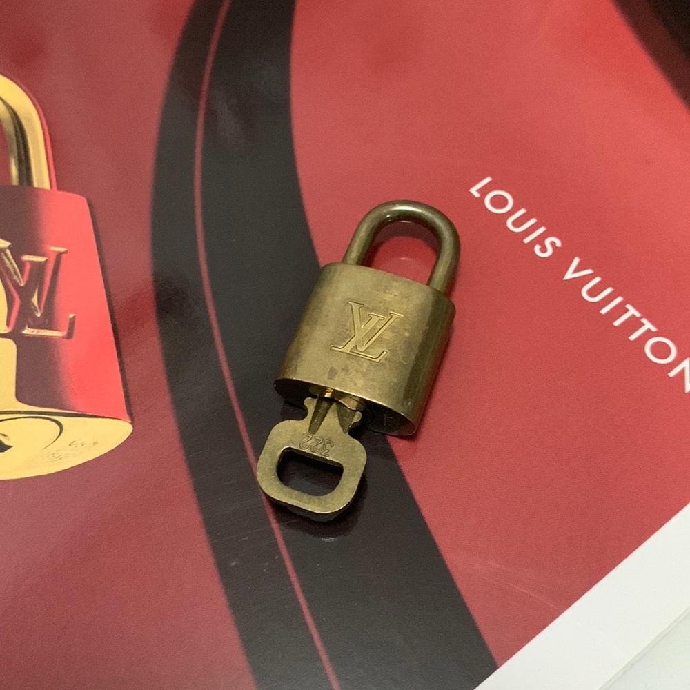 LV lockset #322